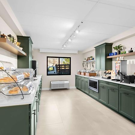 Latitude Suites Tinton Falls Eatontown - BW Premier Collection Eksteriør bilde