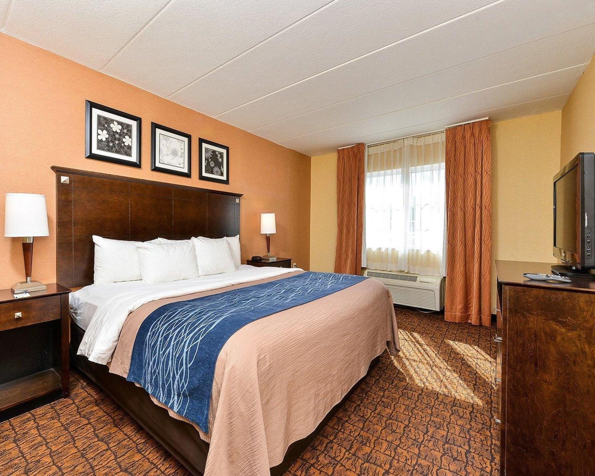 Latitude Suites Tinton Falls Eatontown - BW Premier Collection Eksteriør bilde