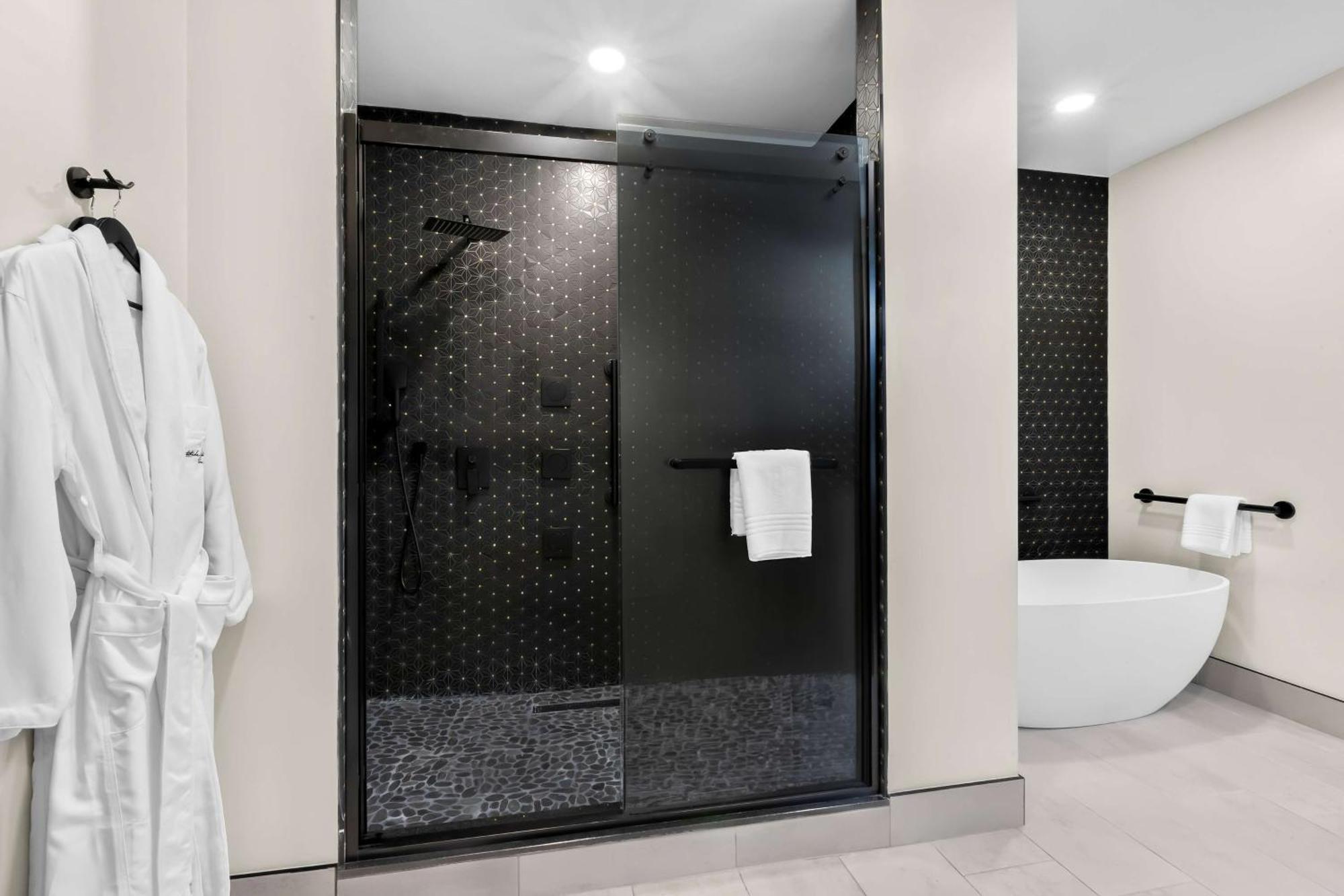 Latitude Suites Tinton Falls Eatontown - BW Premier Collection Eksteriør bilde