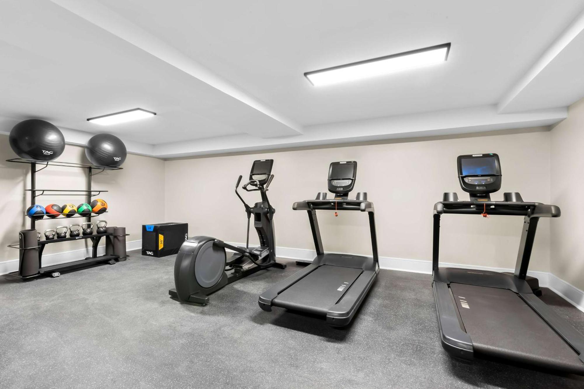 Latitude Suites Tinton Falls Eatontown - BW Premier Collection Eksteriør bilde