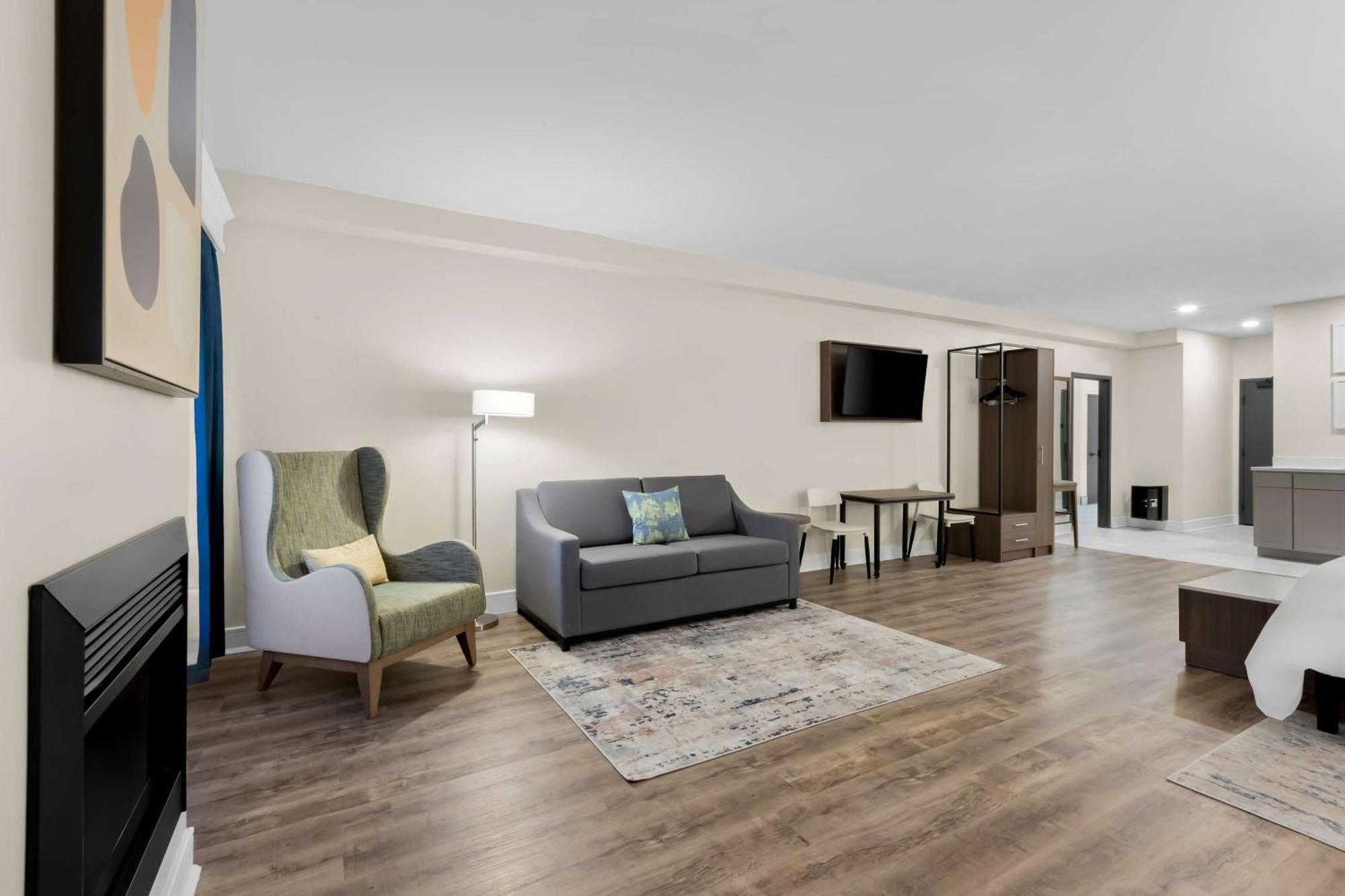 Latitude Suites Tinton Falls Eatontown - BW Premier Collection Eksteriør bilde