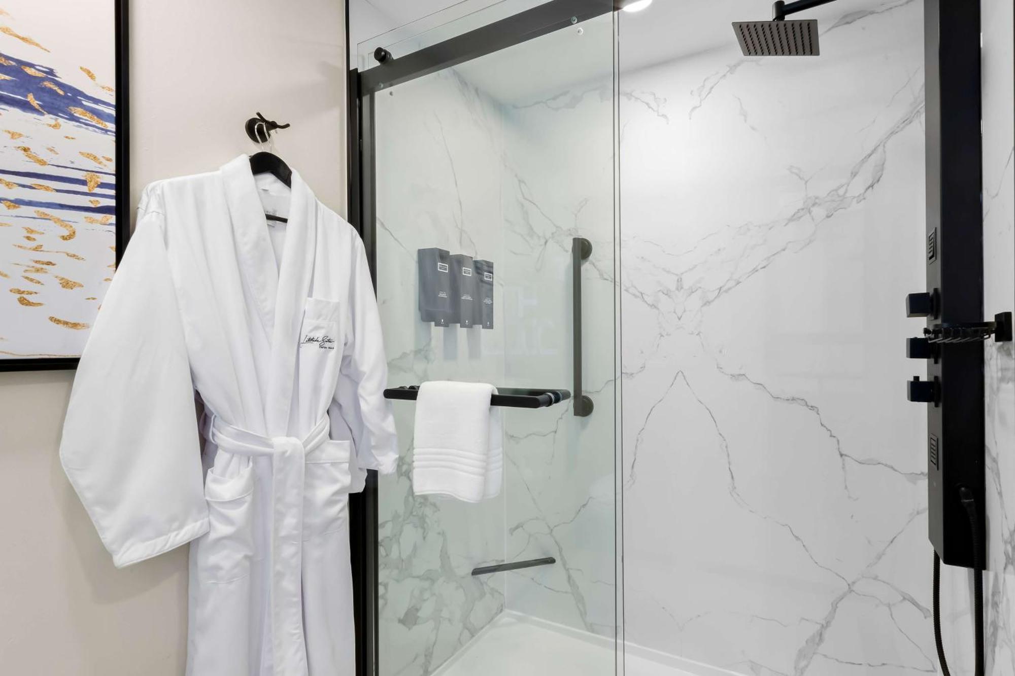 Latitude Suites Tinton Falls Eatontown - BW Premier Collection Eksteriør bilde