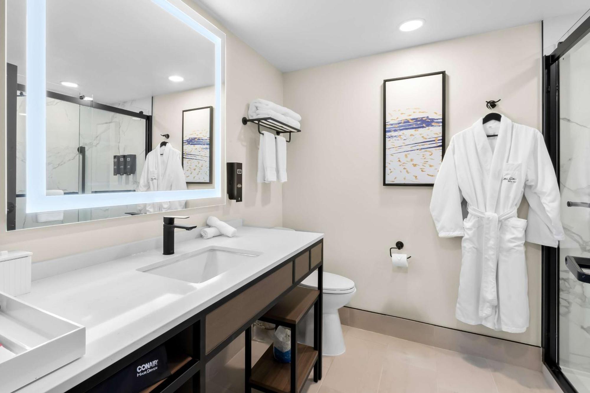 Latitude Suites Tinton Falls Eatontown - BW Premier Collection Eksteriør bilde