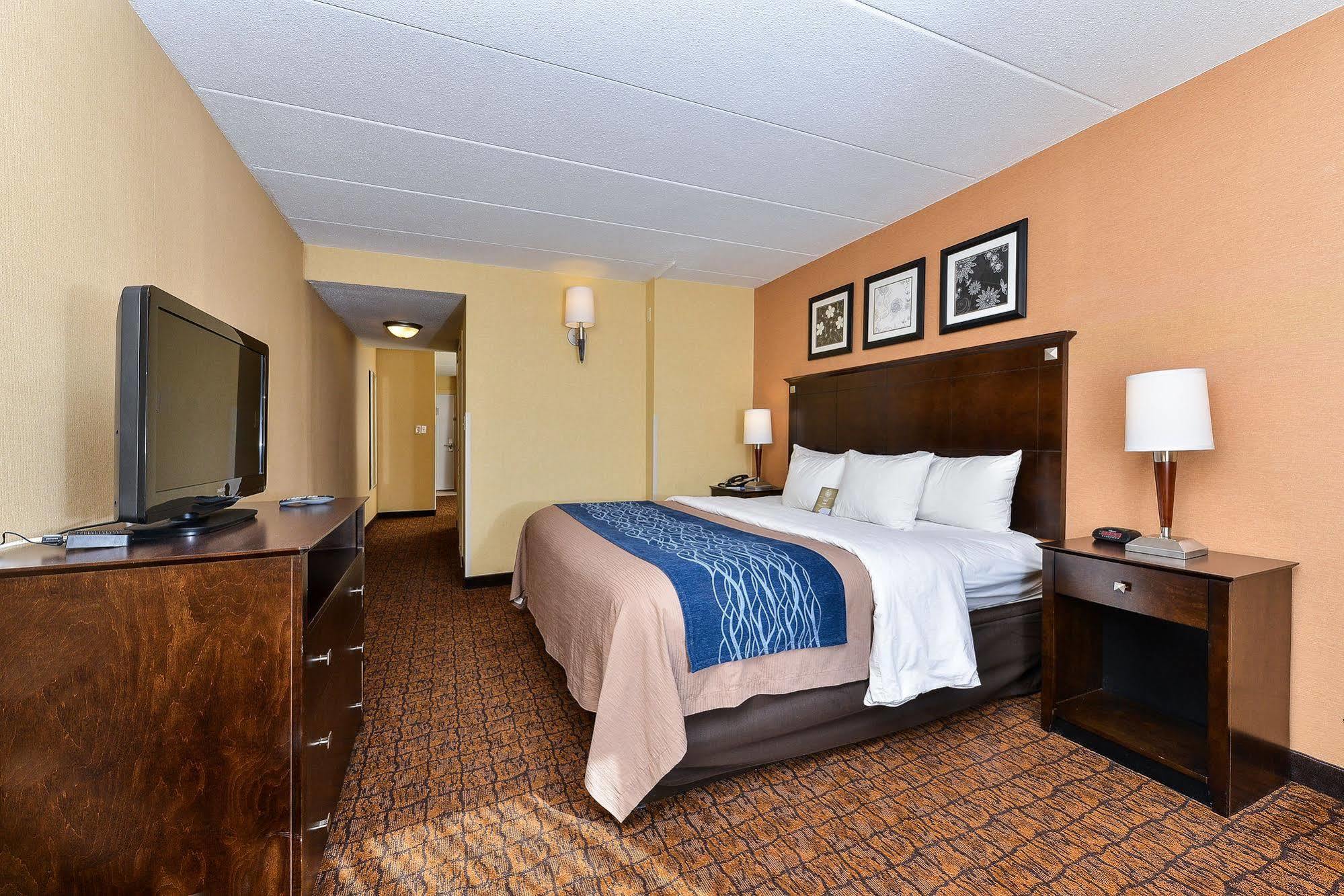 Latitude Suites Tinton Falls Eatontown - BW Premier Collection Eksteriør bilde