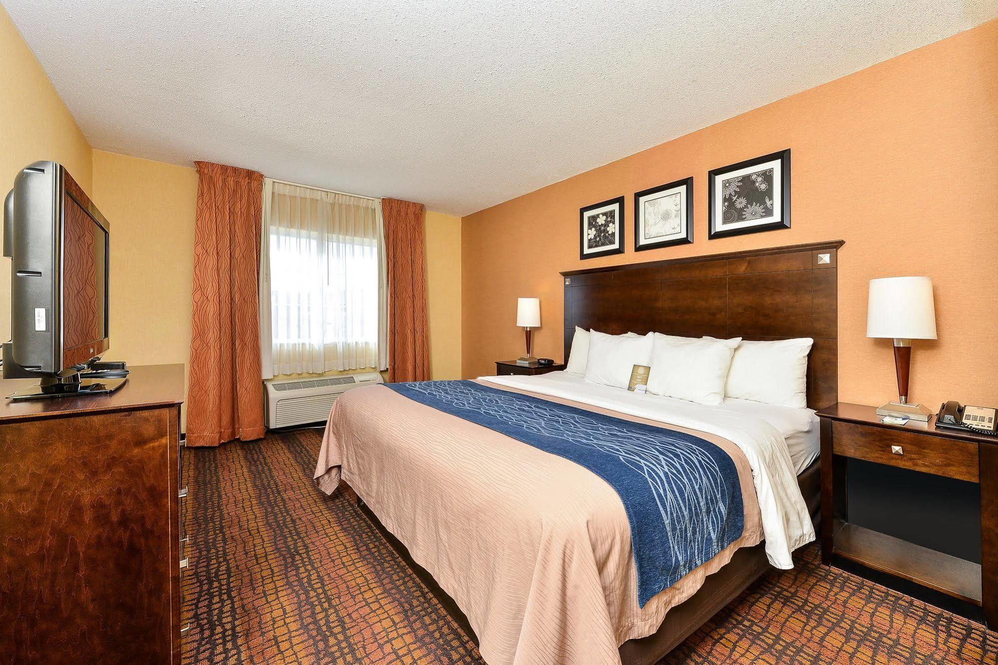 Latitude Suites Tinton Falls Eatontown - BW Premier Collection Eksteriør bilde