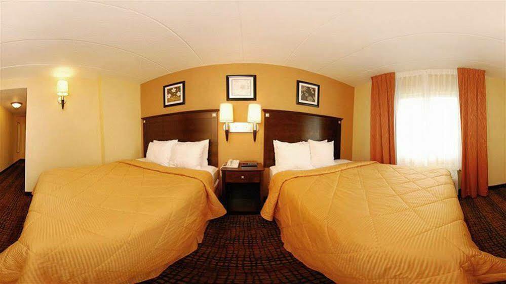 Latitude Suites Tinton Falls Eatontown - BW Premier Collection Eksteriør bilde